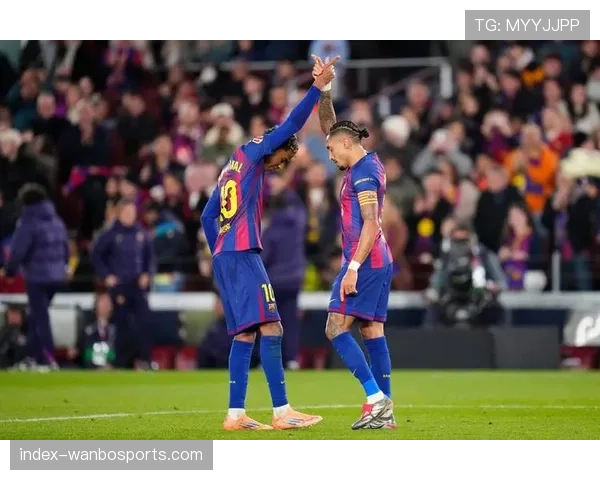 巴萨锋线遭遇重大打击 拉菲尼亚伤停五周归期未定